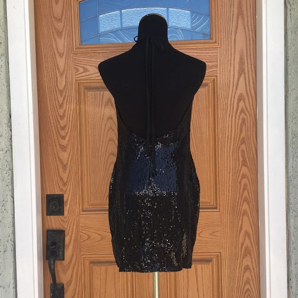 New* Lioness Black‎ Sequin Halter Dress - Picture 7 of 15